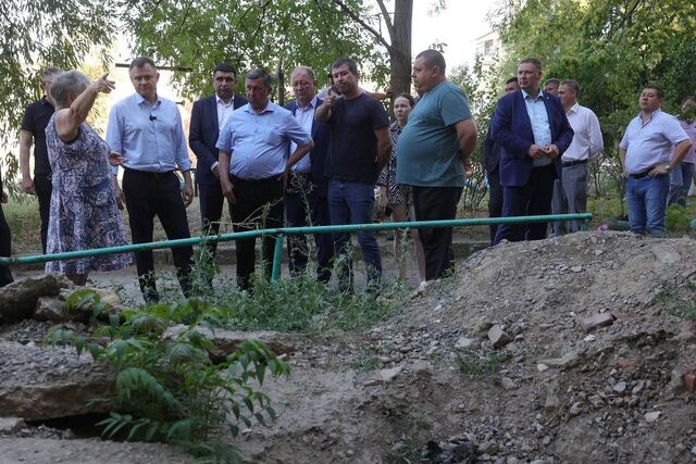 Врио губернатора Ростовской области лично убедился в безалаберности коммунальщиков в Сальске - Новости Ростова-на-Дону - последние новости Ростова-на-Дону сегодня на 1rnd.ru, 30.07.2025