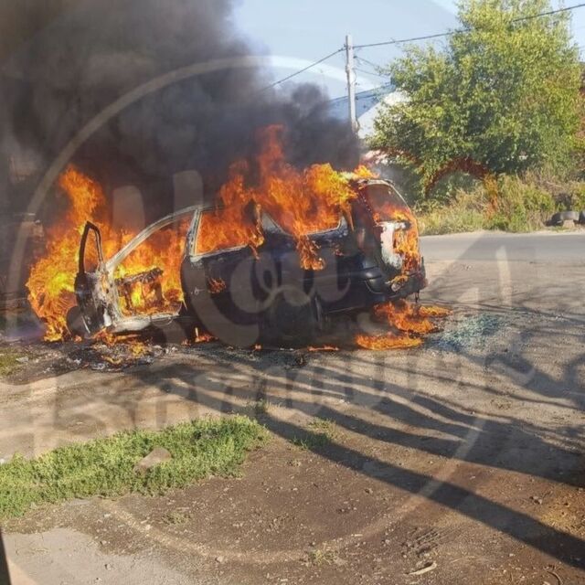 В Батайске дотла сгорела машина - Новости Ростова-на-Дону - последние новости Ростова-на-Дону сегодня на 1rnd.ru, 05.08.2025