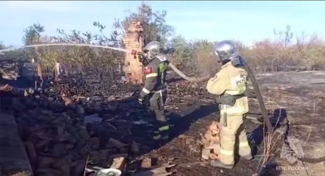 В Ростовской области ликвидирован пожар на площади 1280 кв.м - Новости Ростова-на-Дону - последние новости Ростова-на-Дону сегодня на 1rnd.ru, 17.09.2025