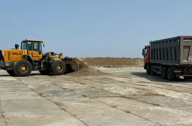 Въезд на мусорный полигон в Семикаракорске опечатали судебные приставы - Новости Ростова-на-Дону - последние новости Ростова-на-Дону сегодня на 1rnd.ru, 01.11.2025