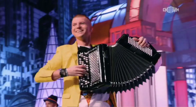 Житель Батайска выступил на федеральном телеканале в программе «Измайловский парк» Житель Батайска выступил на федеральном телеканале в программе «Измайловский парк» - Новости Ростова-на-Дону - последние новости Ростова-на-Дону сегодня на 1rnd.ru, 15.03.2026