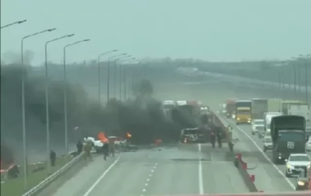 Три человека погибли, двое пострадали в результате ДТП с бензовозом под Ростовом - Новости Ростова-на-Дону - последние новости Ростова-на-Дону сегодня на 1rnd.ru, 21.03.2026