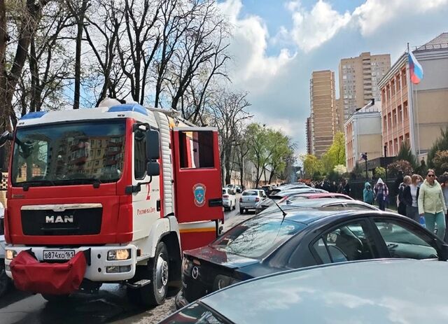 В ростовской школе произошел пожар - Новости Ростова-на-Дону - последние новости Ростова-на-Дону сегодня на 1rnd.ru, 20.04.2026