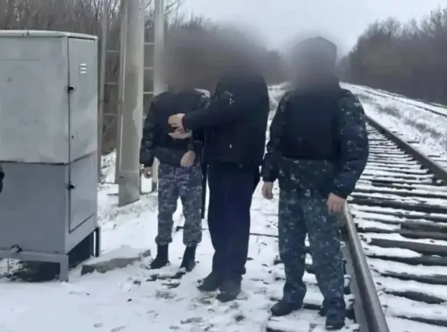 Два раза поджёг релейный шкаф: несовершеннолетний дончанин пойдет под суд за теракт - Новости Ростова-на-Дону - последние новости Ростова-на-Дону сегодня на 1rnd.ru, 18.06.2026