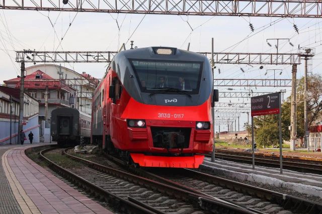Из-за ночной воздушной атаки в Таганроге задержали несколько пригородных поездов - Новости Ростова-на-Дону - последние новости Ростова-на-Дону сегодня на 1rnd.ru, 29.07.2026