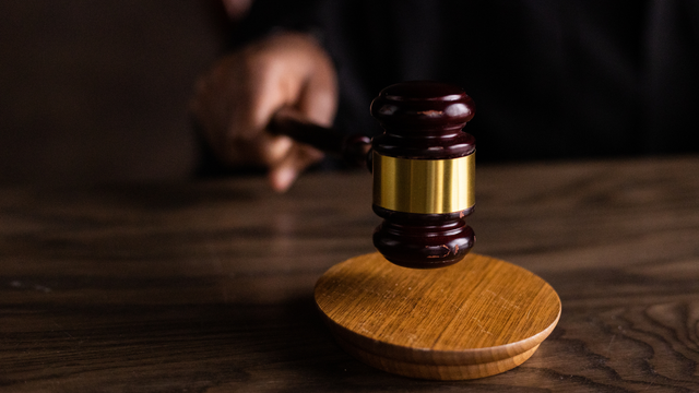 Судья из Ростова в отставке объявлена в розыск по делу о взяточничестве - Новости Ростова-на-Дону - последние новости Ростова-на-Дону сегодня на 1rnd.ru, 13.08.2026