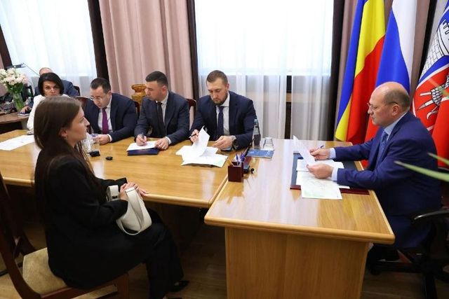 Глава Ростова-на-Дону провел личный прием граждан - Новости Ростова-на-Дону - последние новости Ростова-на-Дону сегодня на 1rnd.ru, 28.09.2026
