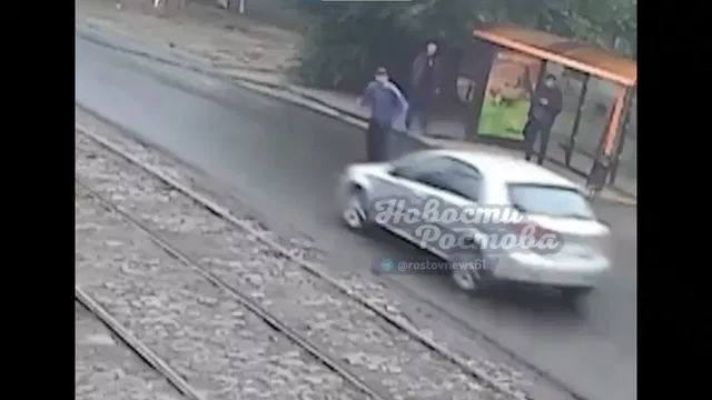 На улице Калинина в Новочеркасске мужчина бросался под авто - Новости Ростова-на-Дону - последние новости Ростова-на-Дону сегодня на 1rnd.ru, 04.10.2026