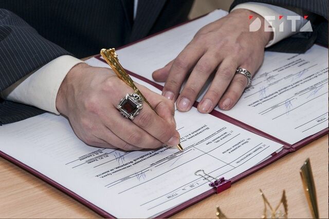 Прокуратура требует взыскать с мэра Фокина 350 тысяч рублей за незаконные «сверхурочные» - Deita.ru — российское информационное агентство, 12.03.2026