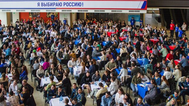 Голос нового поколения: администрация Владивостока ищет лидера молодежи - Восток-Медиа | Новости Приморья и Владивостока, 19.11.2025