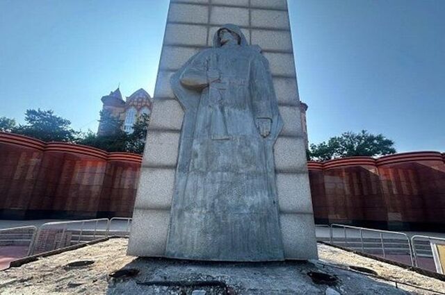 В Благовещенске началась газификация Вечного огня на площади Победы - Vladnews.ru - Новости Владивосток и Дальнего Востока, 02.07.2025