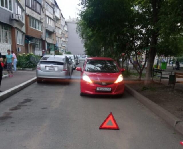 Водитель наехал на ребенка на придомовой территории в Уссурийске - Vladnews.ru - Новости Владивосток и Дальнего Востока, 05.07.2025