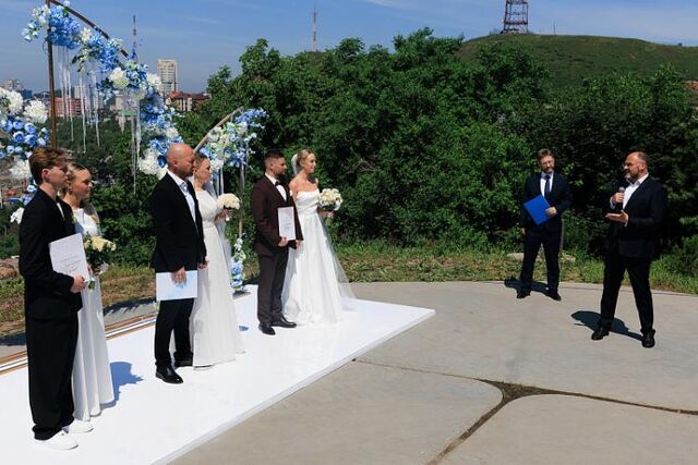 В День города владивостокцы скрепили свой союз в Нагорном парке - Vladnews.ru - Новости Владивосток и Дальнего Востока, 05.07.2025