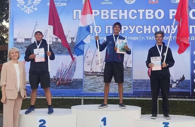 Владивостокский юнга под парусом выиграл первенство России - Vladnews.ru - Новости Владивосток и Дальнего Востока, 17.09.2025