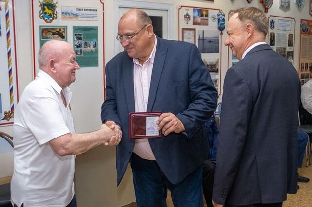 90-летнего ветерана FESCO наградили к 80-летию Победы - Vladnews.ru - Новости Владивосток и Дальнего Востока, 18.09.2025