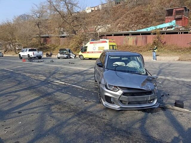 Во Владивостоке в аварии пострадала 99-летняя женщина Во Владивостоке в аварии пострадала 99-летняя женщина - Vladnews.ru - Новости Владивосток и Дальнего Востока, 07.11.2025