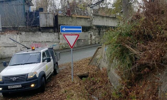 Новые дорожные знаки установили на улицах Владивостока - Vladnews.ru - Новости Владивосток и Дальнего Востока, 12.11.2025