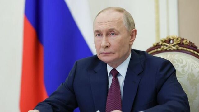 Путин подписал закон о целевом обучении для бюджетников-медиков - Vladnews.ru - Новости Владивосток и Дальнего Востока, 18.11.2025