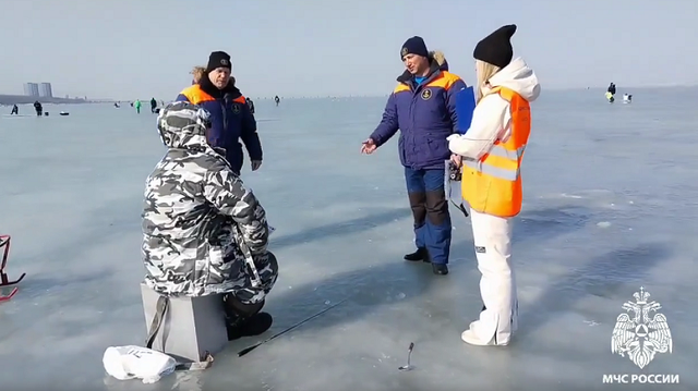 В Приморье рыбаки продолжают выходить на лед, несмотря на запрет - Vladnews.ru - Новости Владивосток и Дальнего Востока, 21.03.2026