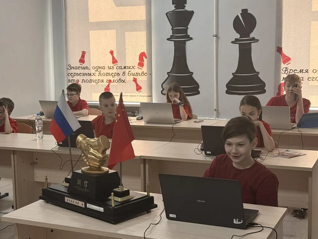 Школьники Владивостока сразились в шахматном турнире с ребятами из Харбина - Vladnews.ru - Новости Владивосток и Дальнего Востока, 23.03.2026