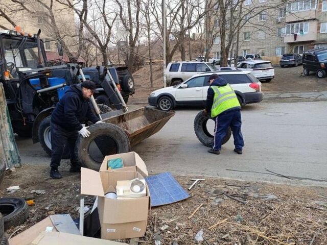 В марте во Владивостоке собрали и утилизировали больше 2000 тонн мусора - Vladnews.ru - Новости Владивосток и Дальнего Востока, 27.03.2026