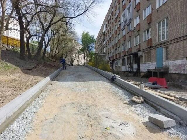 Асфальт уложат на улице Черемуховой во Владивостоке - Vladnews.ru - Новости Владивосток и Дальнего Востока, 08.05.2026