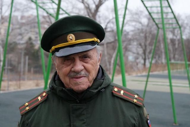 Почётный гражданин Владивостока Гарольд Кузнецов встречает 95-летний юбилей - Vladnews.ru - Новости Владивосток и Дальнего Востока, 25.07.2026