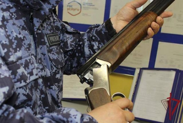 Приморцам выплатили почти 500 тысяч рублей за сдачу оружия - Vladnews.ru - Новости Владивосток и Дальнего Востока, 20.08.2026