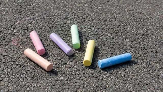 За рисунки мелом на асфальте может грозить штраф - Vladnews.ru - Новости Владивосток и Дальнего Востока, 24.08.2026