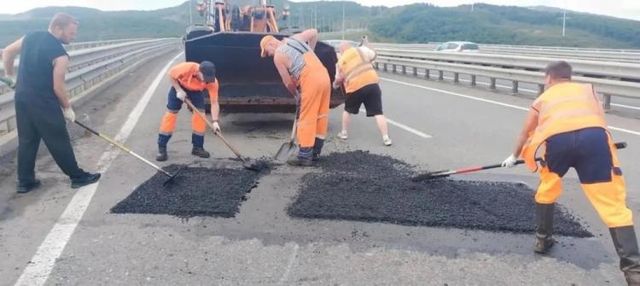 Почти две тысячи «квадратов» дороги отремонтировали на Фадеева Почти две тысячи «квадратов» дороги отремонтировали на Фадеева - Vladnews.ru - Новости Владивосток и Дальнего Востока, 31.08.2026