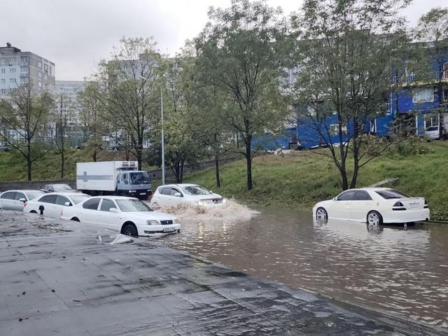 Владивосток переходит в режим повышенной готовности из-за непогоды Владивосток переходит в режим повышенной готовности из-за непогоды - Vladnews.ru - Новости Владивосток и Дальнего Востока, 20.10.2026