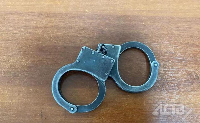 В Южно-Сахалинске раскрыли кражу наушников на фудкорте В Южно-Сахалинске раскрыли кражу наушников на фудкорте - Vladnews.ru - Новости Владивосток и Дальнего Востока, 26.10.2026