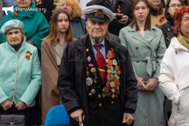 🪖 Стройными рядами: каким был парад на 79 годовщину Победы (0+) во Владивостоке - PrimaMedia.Приморье, 09.05.2024