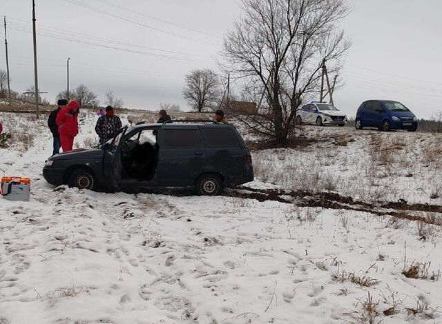 Мужчина погиб в опрокинувшемся ВАЗе в Воронежской области. - 36ON Воронеж|Новости, 21.12.2024