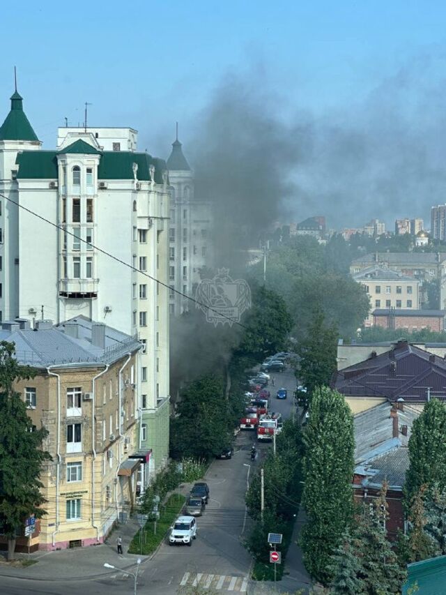 Пожар в доме №39 на улице Свободы произошел во вторник, 8 июля. - 36ON Воронеж|Новости, 08.07.2025