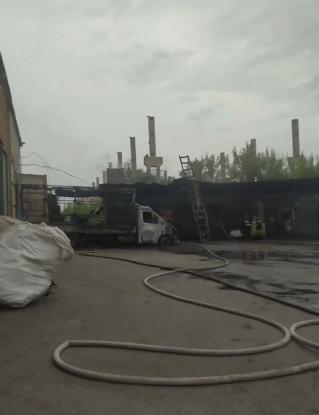 Минувшим вечером в Новоалтайске сгорел грузовик - Инцидент Барнаул, 12.07.2025