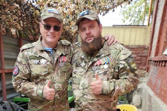 Отец и сын из Ростовской области — Александр и Николай Масковы — вместе воевали в зоне СВО, а теперь вместе вступают в гражданскую жизнь. Они стали участниками кадровой программы «Герои Дона», которая стартует этой осенью. Заявку на обучение подали прямо с передовой. - Ростов Главный, 15.07.2025