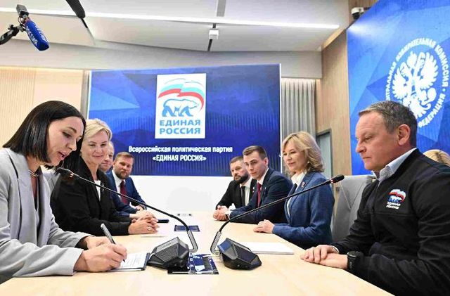Выборы в Госдуму: 35% – за «Единую Россию», а у 54% – тревога. Какие реальные результаты соцопросов в России сегодня? Выборы в Госдуму: 35% – за «Единую Россию», а у 54% – тревога. Какие реальные результаты соцопросов в России сегодня? - Новости Уфы | Пруфы.рф, 11.07.2026