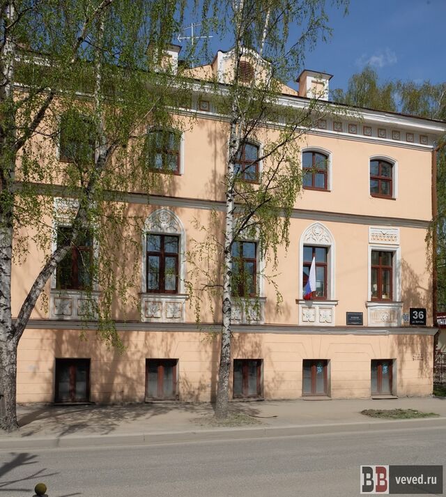 В Екатеринбурге намерены отреставрировать один из немногих сохранившихся исторических особняков ВИЗа - Вечерние ведомости, 28.04.2026