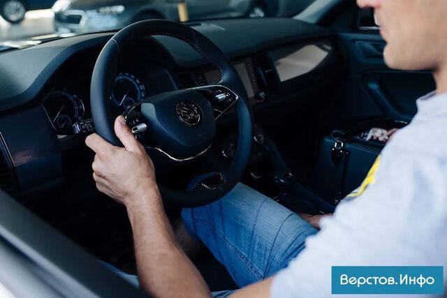 В России почти на четверть снизился объём продаж новых автомобилей. В России почти на четверть снизился объём продаж новых автомобилей. - Новости Магнитогорска Верстов.Инфо, 03.09.2025
