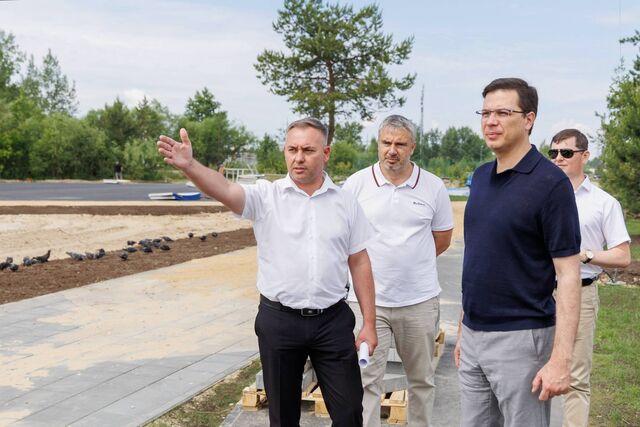 Глава Нижнего Новгорода Юрий Шалабаев проверил ход благоустройства двух самых крупных пространств, которые меняют свой облик в этом году по нацпроекту - Нижегородские новости, 09.06.2026