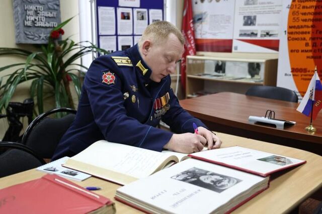 Дважды кавалер ордена Мужества рассказал о влиянии героев Великой Отечественной - Вечерний Челябинск, 10.05.2025
