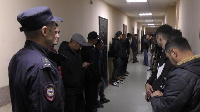 Житель Челябинска помог 50 мигрантам незаконно попасть в страну - Вечерний Челябинск, 30.08.2025