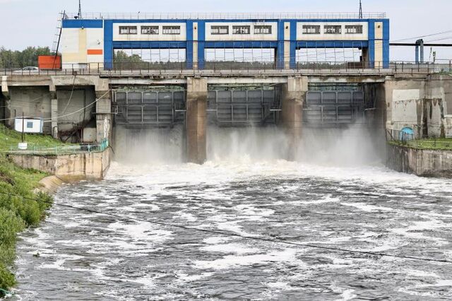 Водосброс на Шершнях в Челябинске уменьшили до 40 кубометров в секунду - Вечерний Челябинск, 06.04.2026