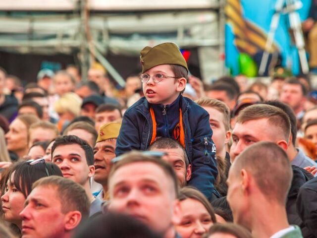 Пелагея и Дмитрий Дюжев выступят в День Победы в Челябинске - Вечерний Челябинск, 06.05.2026