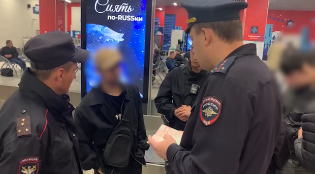 Девять нелегалов задержали силовики в аэропорту Челябинска - Вечерний Челябинск, 04.06.2026