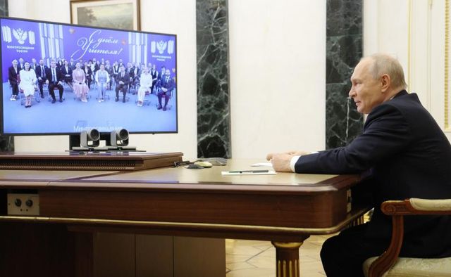 Путин поддержал идею педагога из Челябинска о цифровой библиотеке языков - Вечерний Челябинск, 07.10.2026