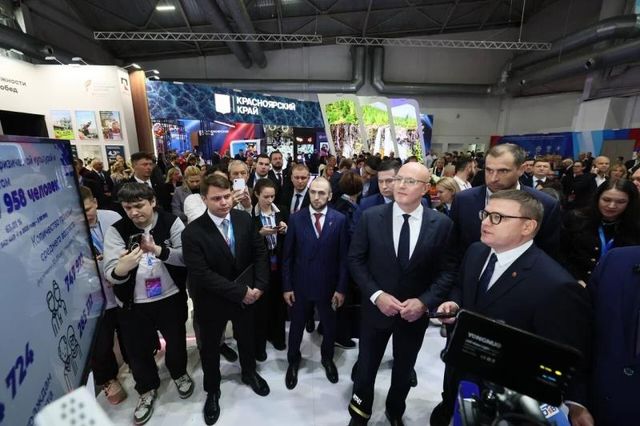 Чернышенко и Дегтярев оценили развитие спорта в Челябинской области - Вечерний Челябинск, 23.10.2026