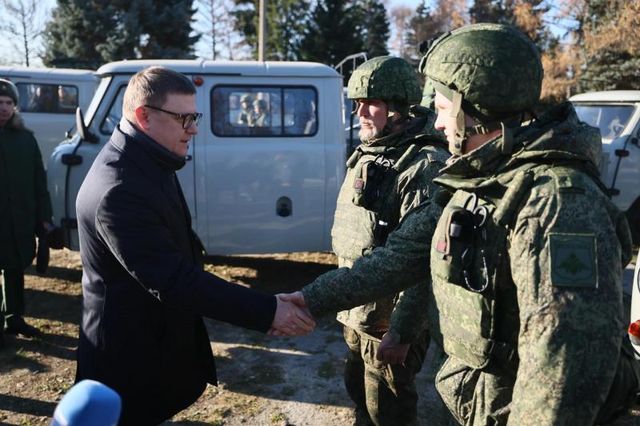 Текслер передал резервистам отряда «БАРС» автомобили и дома на колесах - Вечерний Челябинск, 28.10.2026