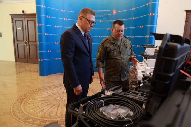 Губернатор Челябинской области передал военнослужащим 19-го танкового полка квадрокоптеры - Телекомпания ОТВ. Челябинское областное телевидение, 08.05.2025